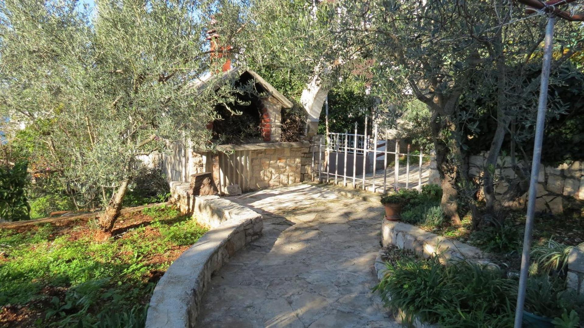 Apartments Janja - Terrace Sea View Necujam Bagian luar foto